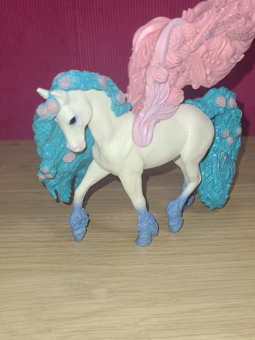 Schleich Balay Flower Pegasus Figurine 70590